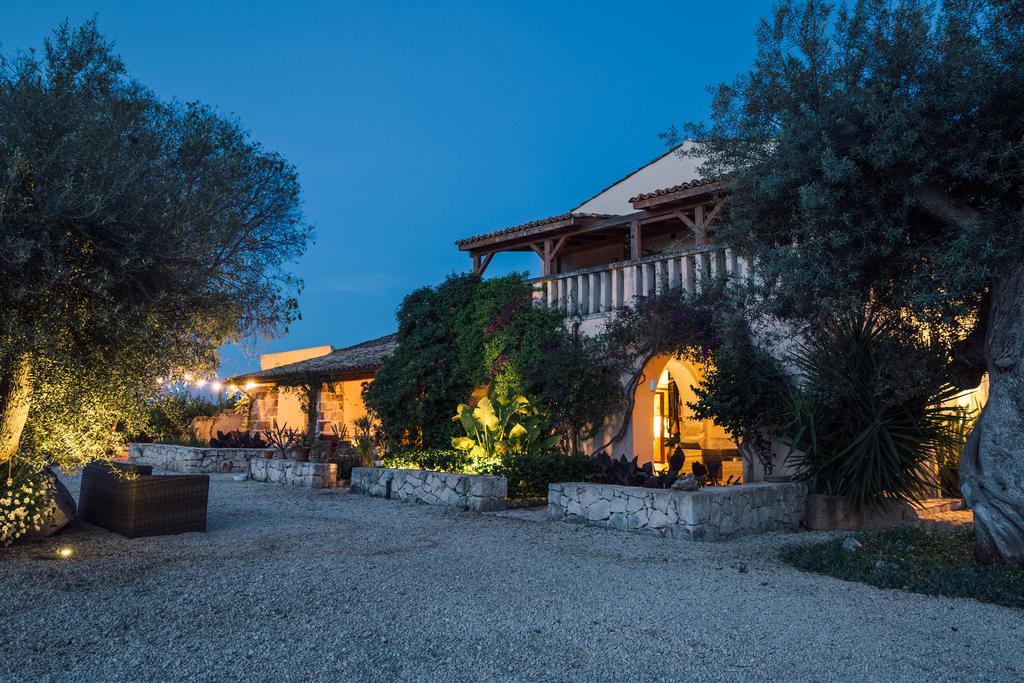 Casa Di Melo - Organic Farm Hotel كاسيبيلي المظهر الخارجي الصورة